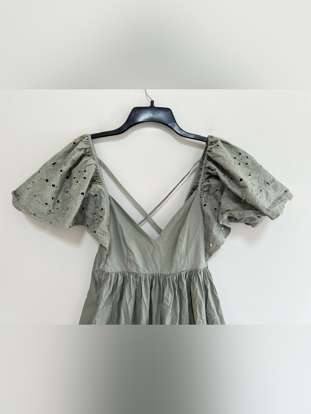 En Saison Anthropologie Eyelet Flutter Sleeve Cotton VNeck Maxi Dress Pockets XS - Picture 5 of 12